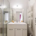 Lb Vacation I High Floor Sea View 2br With Balcony & Garage *