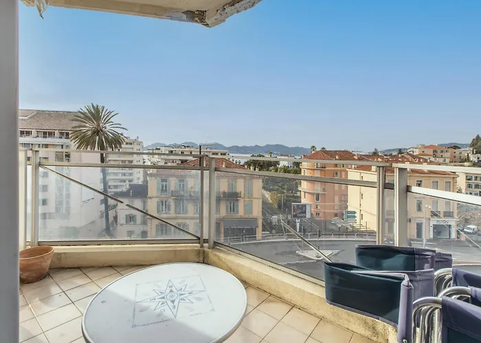 Nyaraló Lb Vacation I High Floor Sea View 2br With Balcony & Garage