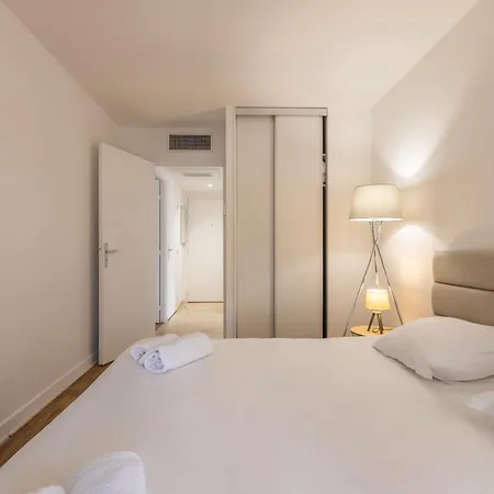 Lb Vacation I High Floor Sea View 2br With Balcony & Garage