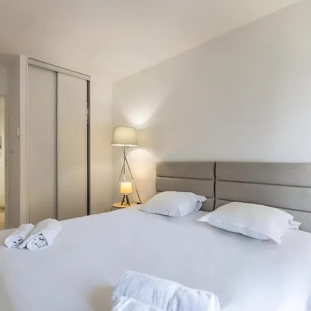 Ferienhaus Lb Vacation I High Floor Sea View 2br With Balcony & Garage